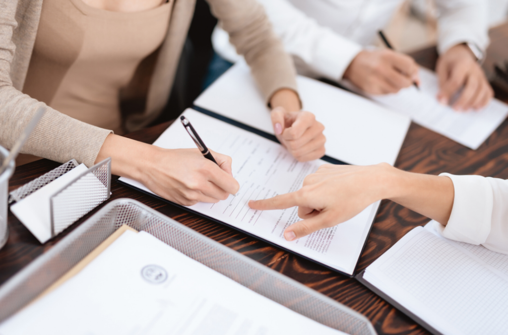 Zipper Clause and Types of Agreements in Family Law Dell